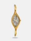 Make a lady happy by gifting her with this chic looking timepiece
