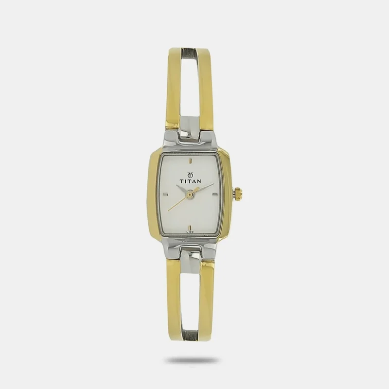 Titan Quartz Analog White Dial Stainless Steel Strap Watch for Women NJ2131BM01