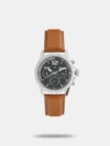 This impressive, trendy watch from Fastrack is sure to draw attention when you tell the time. Flaunt this timeless cream-coloured piece with casuals when you head out to lunch for a smart look.