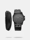 Upgrade your look with this analogue timepiece, showcasing a chic round dial with three hands, 50m water resistance, and a leather strap with a buckle closure for optimal comfort and elegance. Ideal for all events, this watch is an essential accessory that effortlessly combines practicality with fashion.