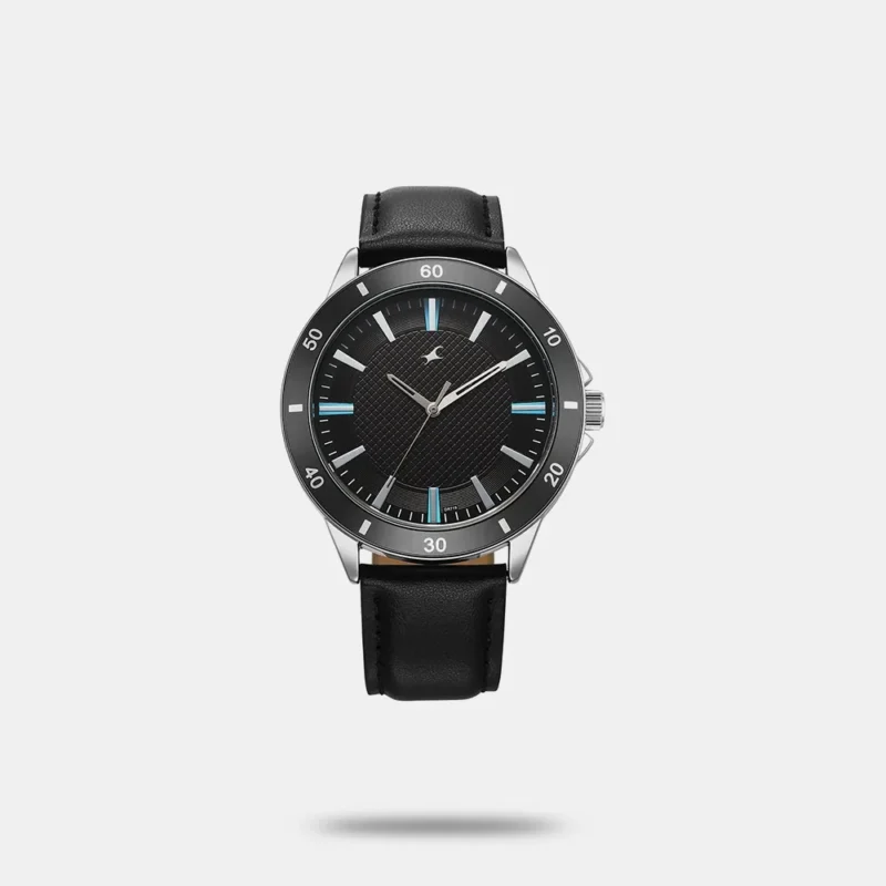 Fastrack Stunners X Quartz Analog Black Dial Leather Strap Watch For Guys 38160SL03