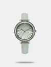 Designed to suit the preference of urban women, this watch from the collection by Fastrack is sure to make a style statement. Secured by a Mineral glass, the Blue round dial is protected in a case. It exhibits crown for time adjustment. The stainless steel strap flaunts a silver hue that accentuates the look of the watch. Moreover, it is fitted with a fold-over clasp with double push button safety clasp to ensure a secure fit on the wrist.