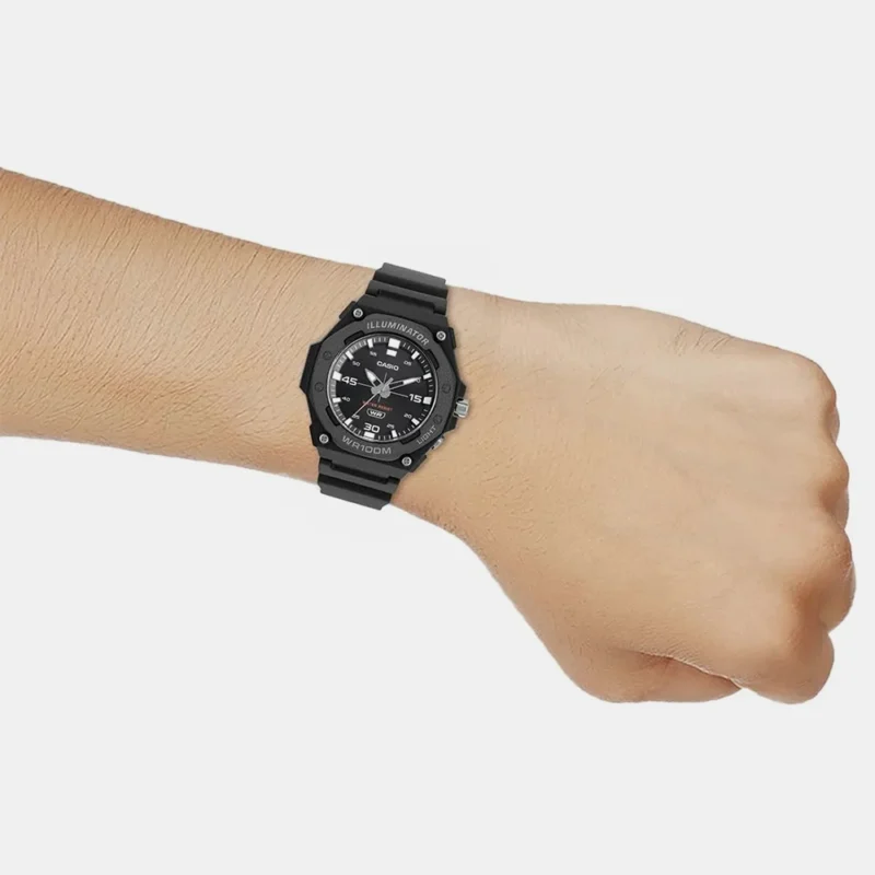 Casio Youth MW-620H-1AVDF Analog Black Dial Men - D355 - Image 5