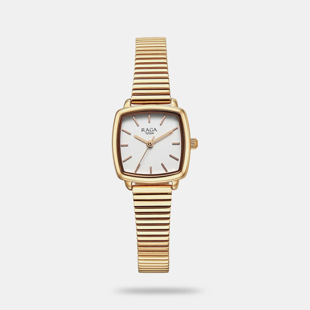 https://watchpalace.in/product/titan-raga-showstopper-quartz-analog-white-dial-metal-strap-watch-for-women-95355wm01/ Titan Raga Showstopper Quartz Analog White Dial Metal Strap Watch For Women - 95355WM01