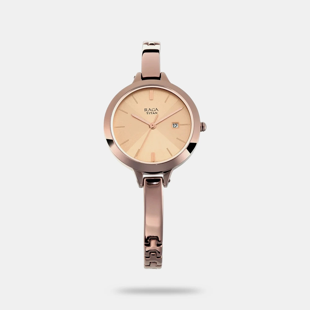 https://watchpalace.in/product/titan-quartz-analog-with-date-rose-gold-dial-brown-metal-strap-watch-for-women-ns2578qm01/ Titan Quartz Analog with Date Rose Gold Dial Brown Metal Strap Watch For Women - NS2578QM01