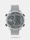 Get ready to turn some heads with your swag and this stylish watch. This digital watch has numerous features like a chrono alarm, light button, day indicator and more! The orange detailing adds an edge to the watch's look and will surely give you an edge over others.