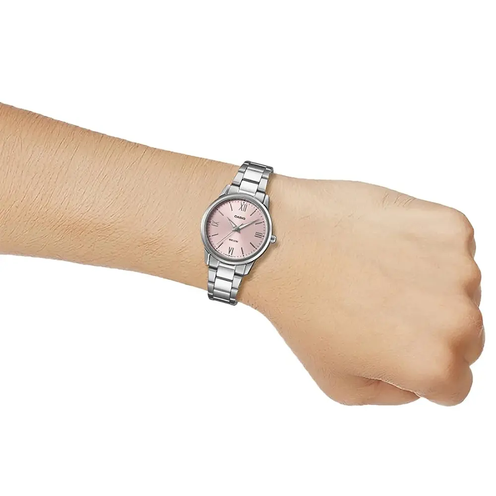 https://watchpalace.in/product/enticer-women-quartz-pink-dial-analog-stainless-steel-watch-a2477/ Enticer Women Quartz Pink Dial Analog Stainless Steel Watch - A2477 - Image 4