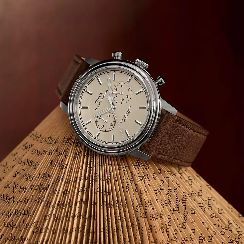 https://watchpalace.in/product/1983-e-line-reissue-men-automatic-silver-dial-analog-stainless-steel-watch-tw2w70800uj-cloned-11137530/ TIMEX Waterbury Metropolitan Cream Round Dial Analog Men's Watch - TW2Y23500IK - Image 6